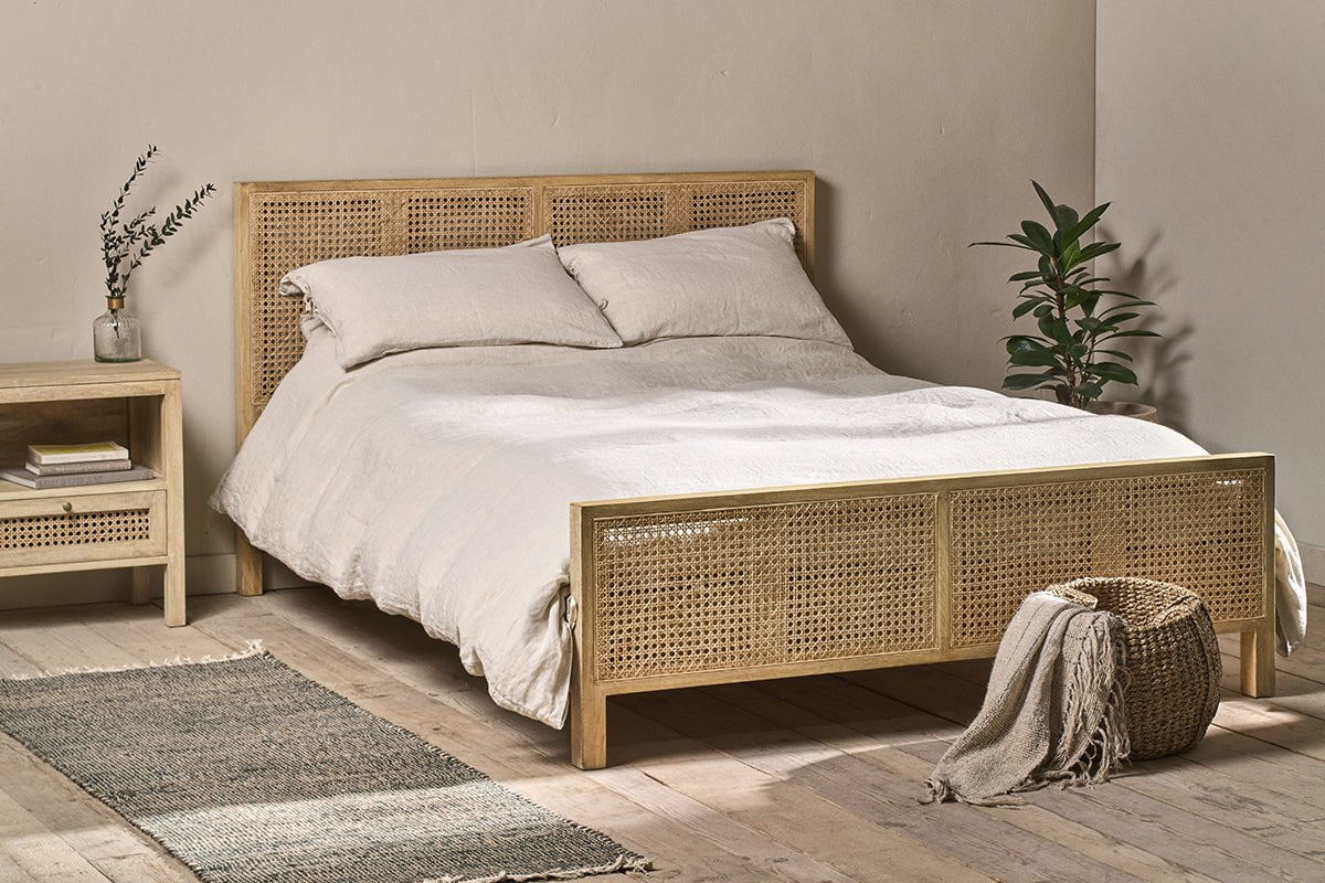 Cane super shop king bed