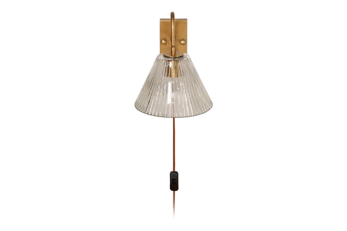 Akoli Glass Wall Lamp - Clear & Antique Brass-nkuku