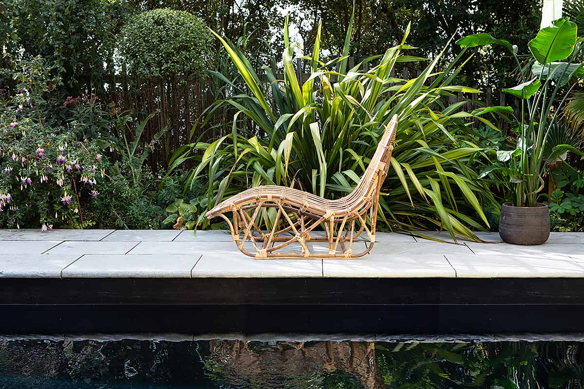 Arlia Rattan Lounger-nkuku