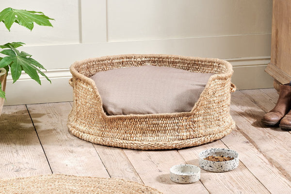 nkuku PET Jaiyuh Hemp Pet Bed
 - Natural - Large