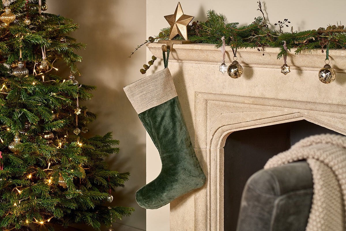 Karru Cotton Velvet Stocking - Forest Green-nkuku