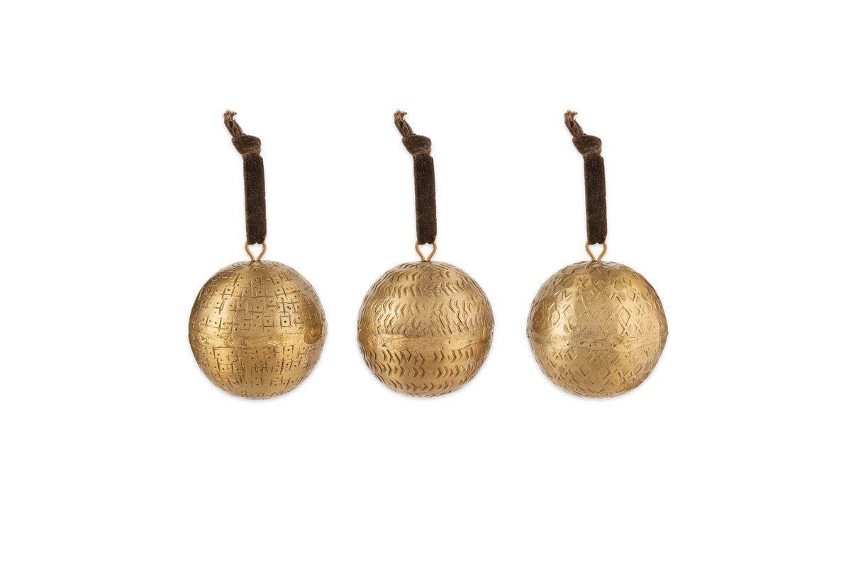 Manya Metal Round Baubles - Brass - (Set of 3)-nkuku