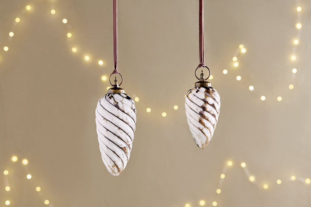 Maran Giant Bauble - Gold & Cream-nkuku