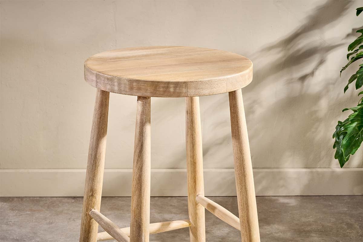 Mengwi Mango Wood Round Bar Stool - Natural-nkuku