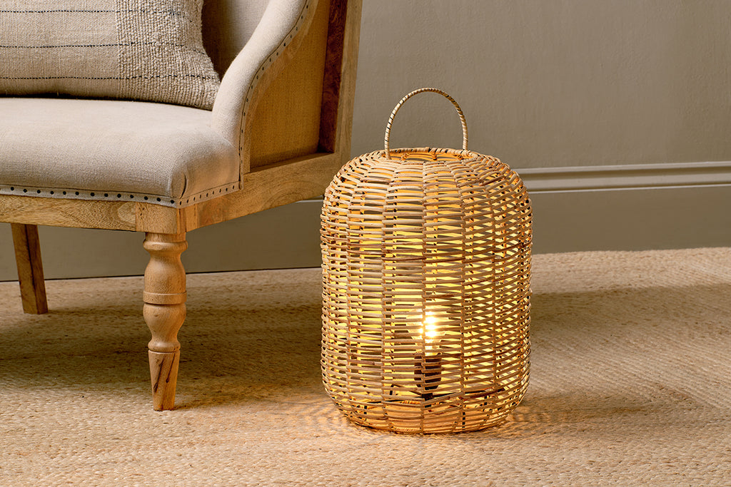 Noko Rattan Lamp