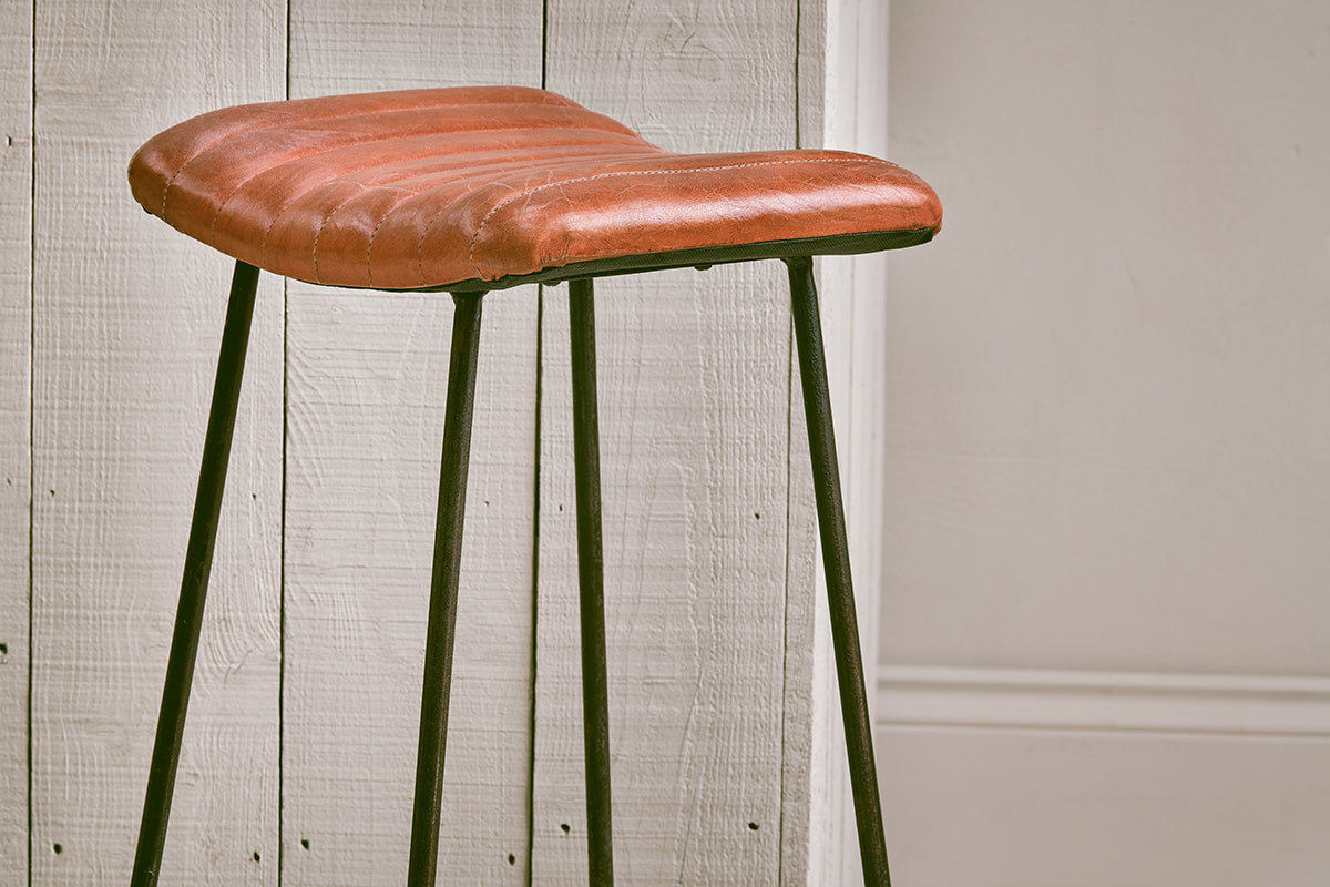 Narwana Ribbed Leather Stool - Aged Tan - Large-nkuku