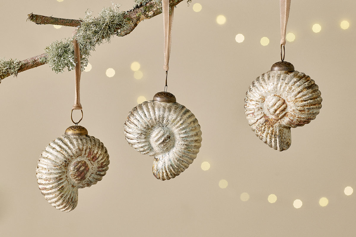 Sachin Shell Baubles - Rustic Gold - (Set of 4)