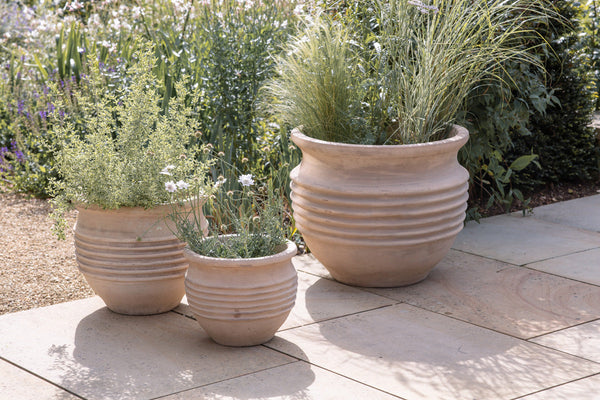 Ullu Terracotta Planter - Terracotta-nkuku