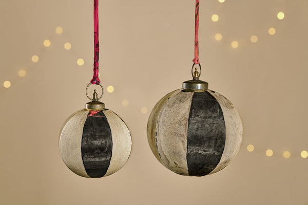 Zuri Giant Bauble - Gold-nkuku