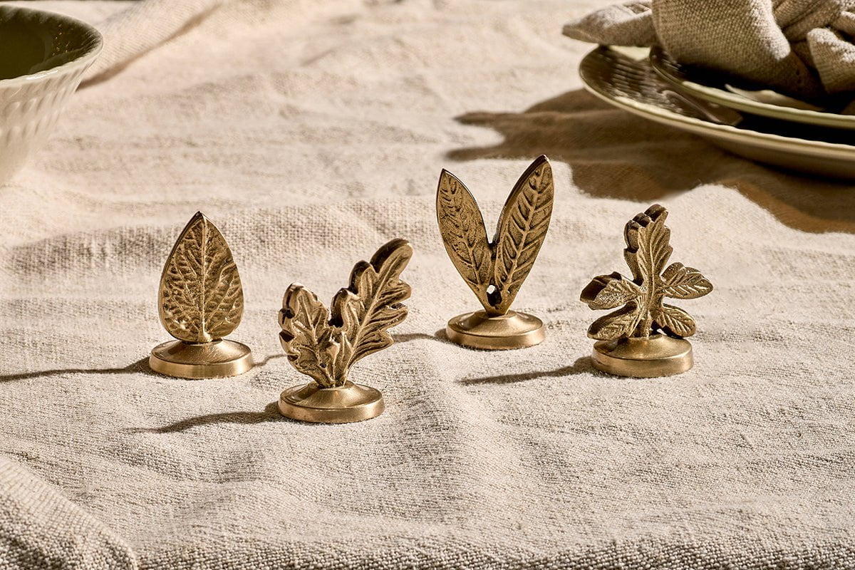 Nkuku KITCHEN & DINING ACCESSORIES Leaf Brass Place Card Holders