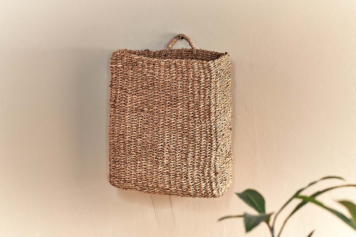 Nkuku STORAGE & BASKETS Putlar Seagrass Wall Hung Basket