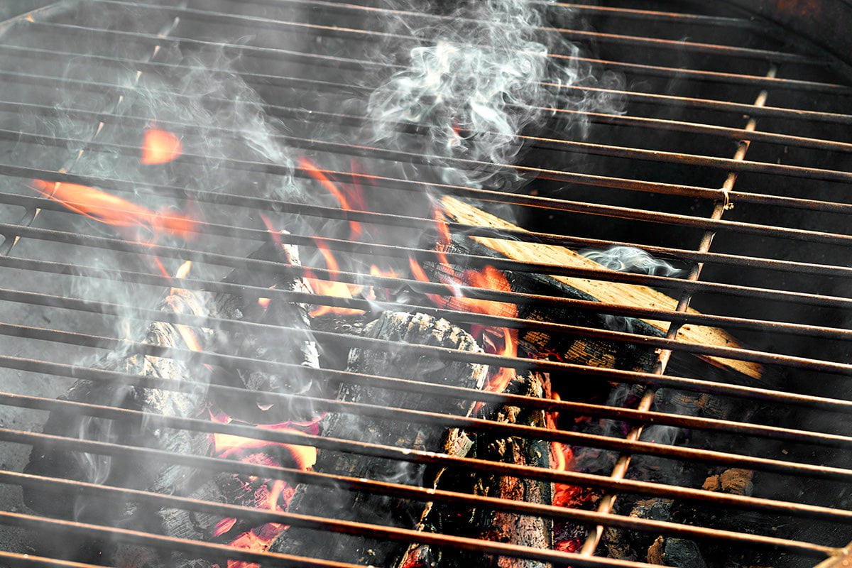 Nkuku Cookware Reclaimed Iron Kadai With Grill